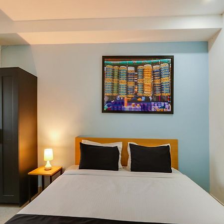 Super Townhouse Qualia Prime Hotel Near Nexus Mall Гайдарабад Екстер'єр фото