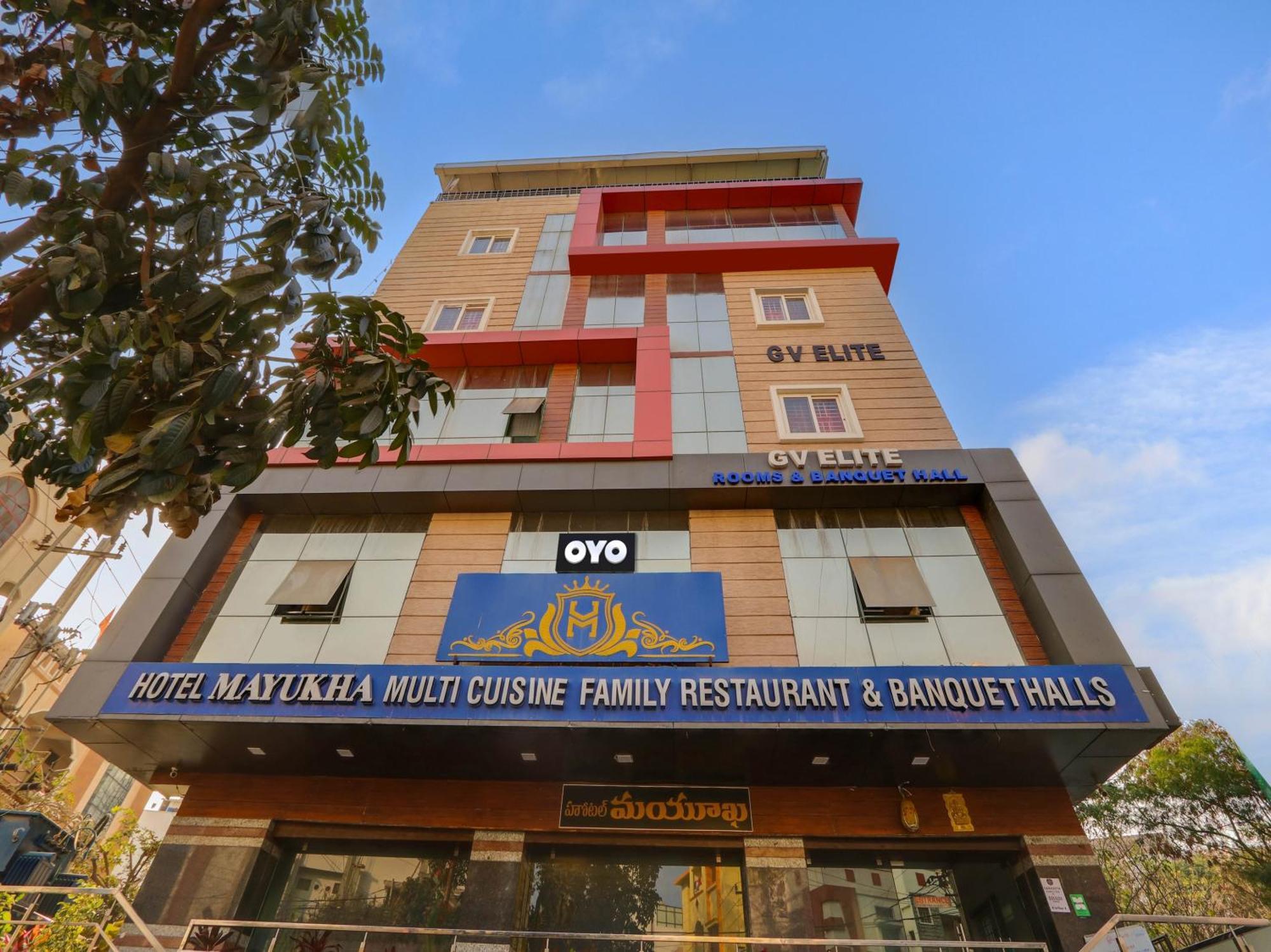 Super Townhouse Qualia Prime Hotel Near Nexus Mall Гайдарабад Екстер'єр фото